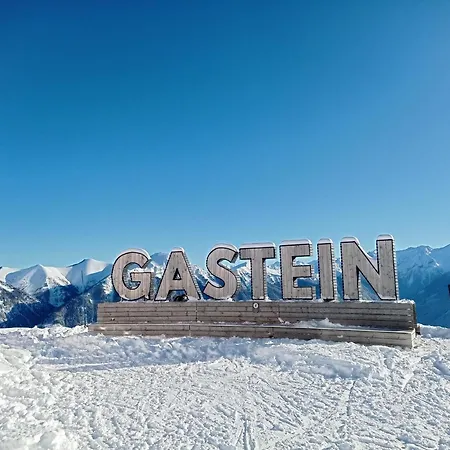 兰德罗斯纳旅馆